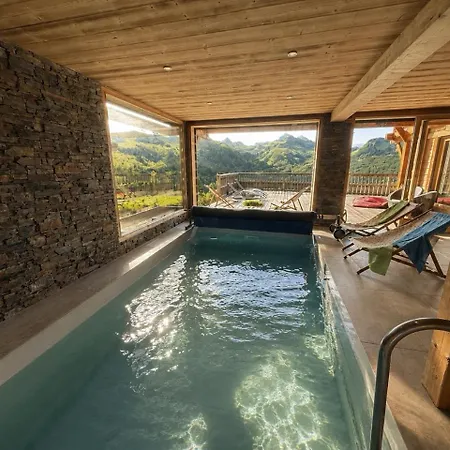 La Framboiseille - De Luxe Avec Piscine Interieure Et Sauna - Vue Montagne Chalet *