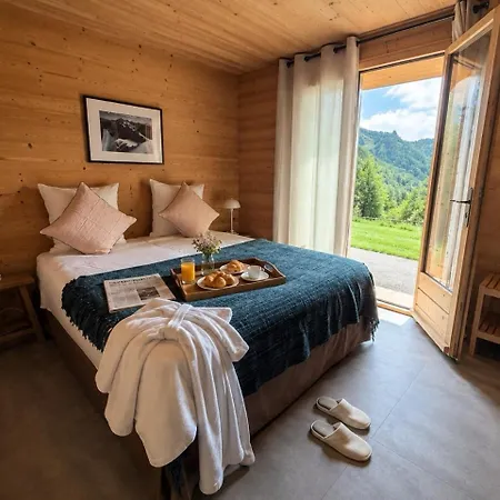 La Framboiseille - De Luxe Avec Piscine Interieure Et Sauna - Vue Montagne Chalet