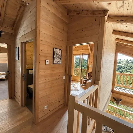 Chalet La Framboiseille - De Luxe Avec Piscine Interieure Et Sauna - Vue Montagne *