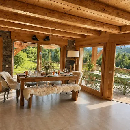 Chalet La Framboiseille - De Luxe Avec Piscine Interieure Et Sauna - Vue Montagne